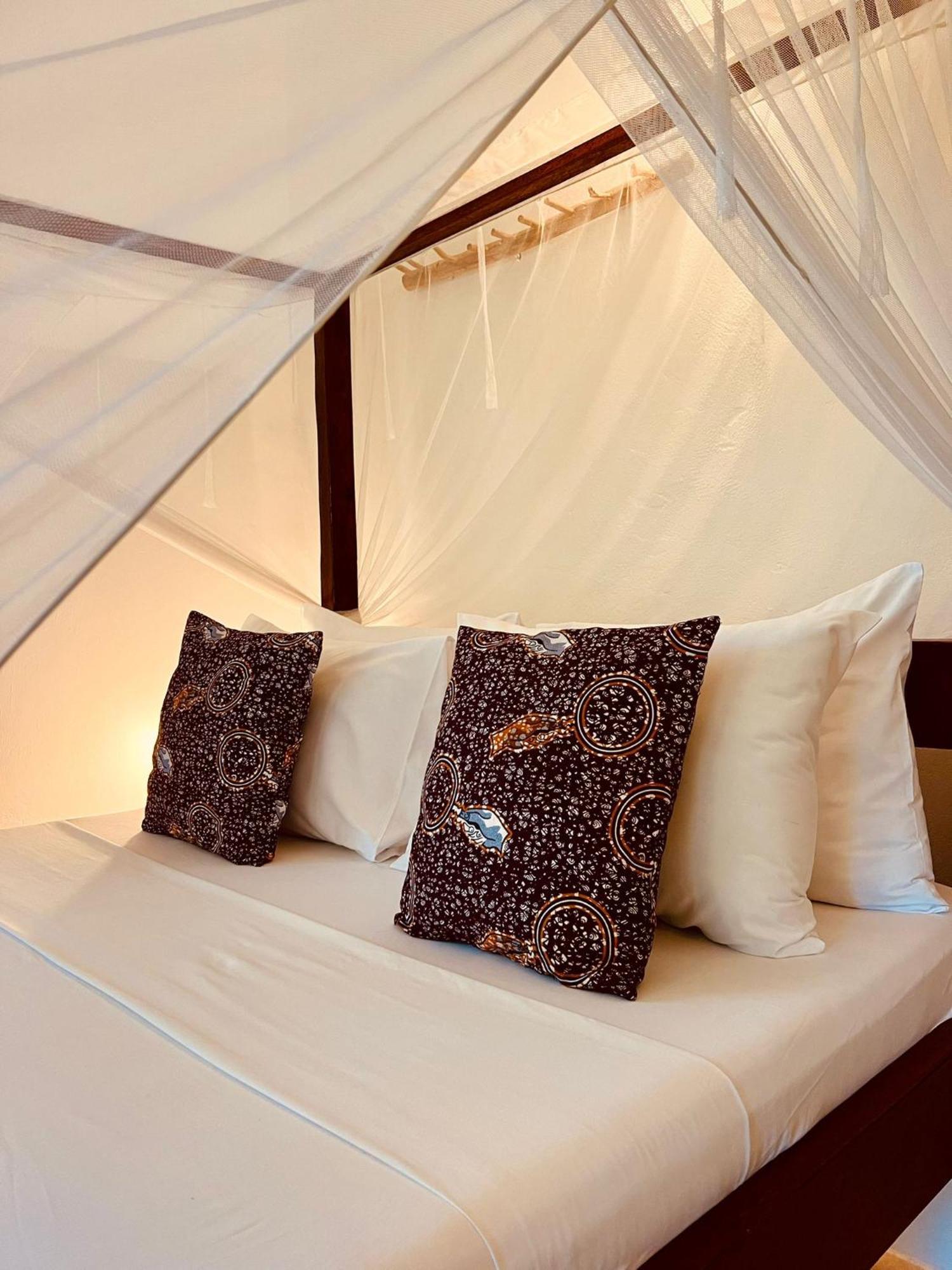 Helwas Zanzibar Beach Hotel Bwejuu Eksteriør bilde