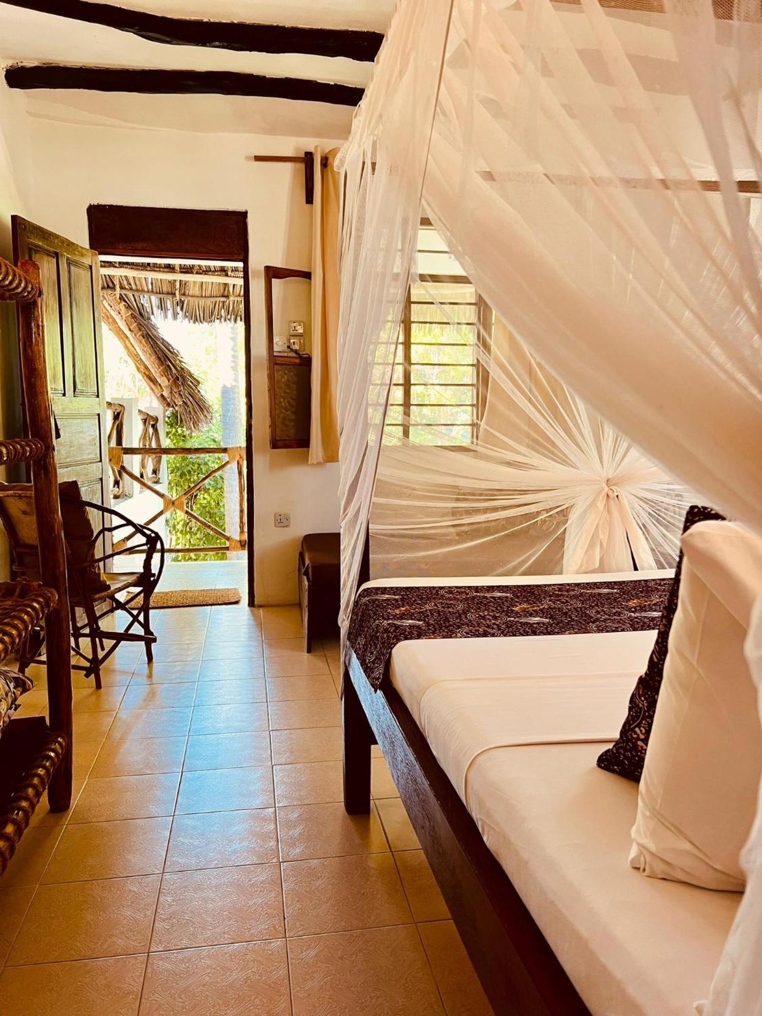 Helwas Zanzibar Beach Hotel Bwejuu Eksteriør bilde