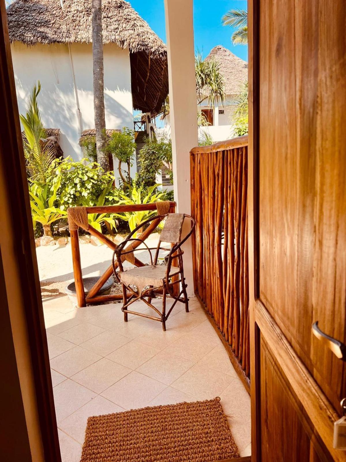 Helwas Zanzibar Beach Hotel Bwejuu Eksteriør bilde