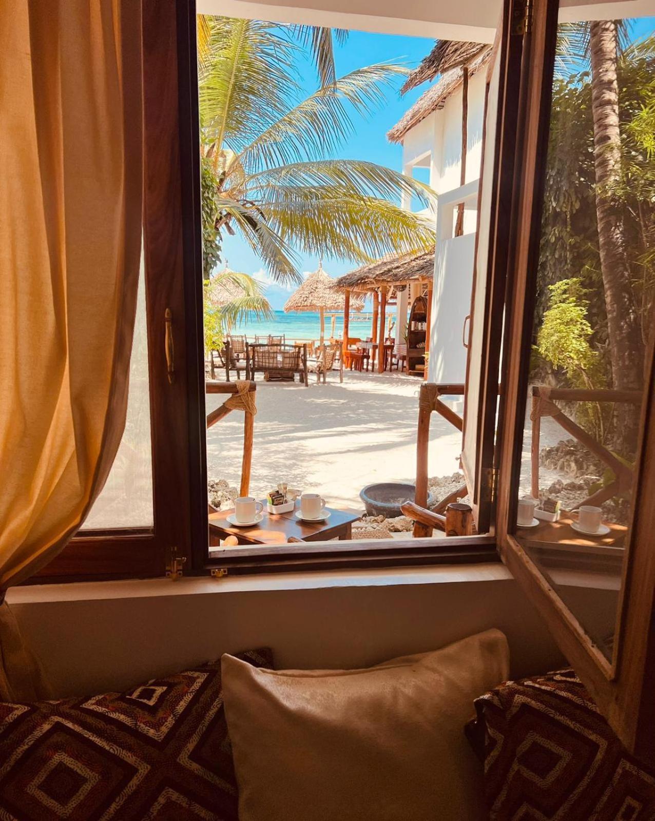Helwas Zanzibar Beach Hotel Bwejuu Eksteriør bilde