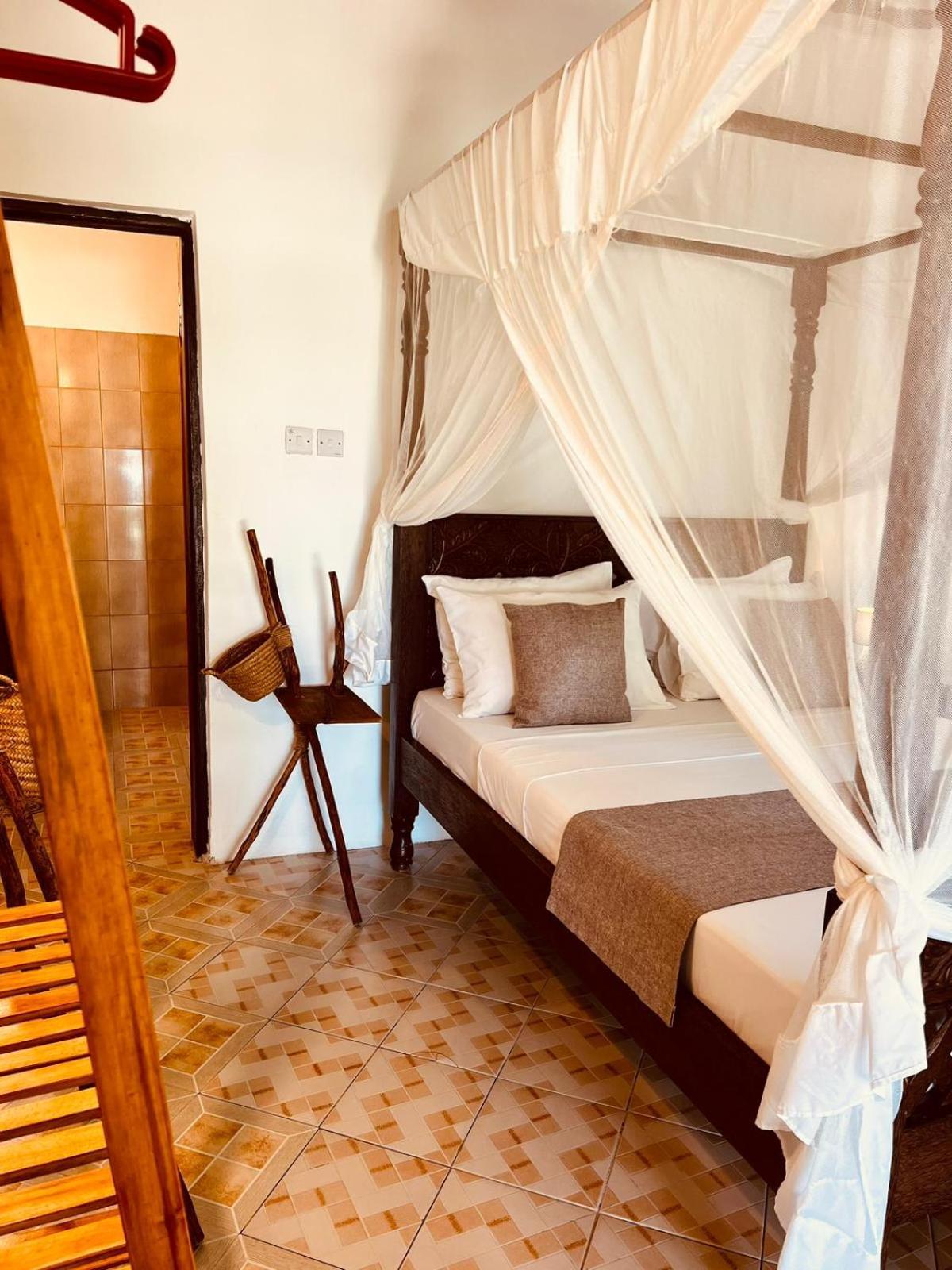 Helwas Zanzibar Beach Hotel Bwejuu Eksteriør bilde