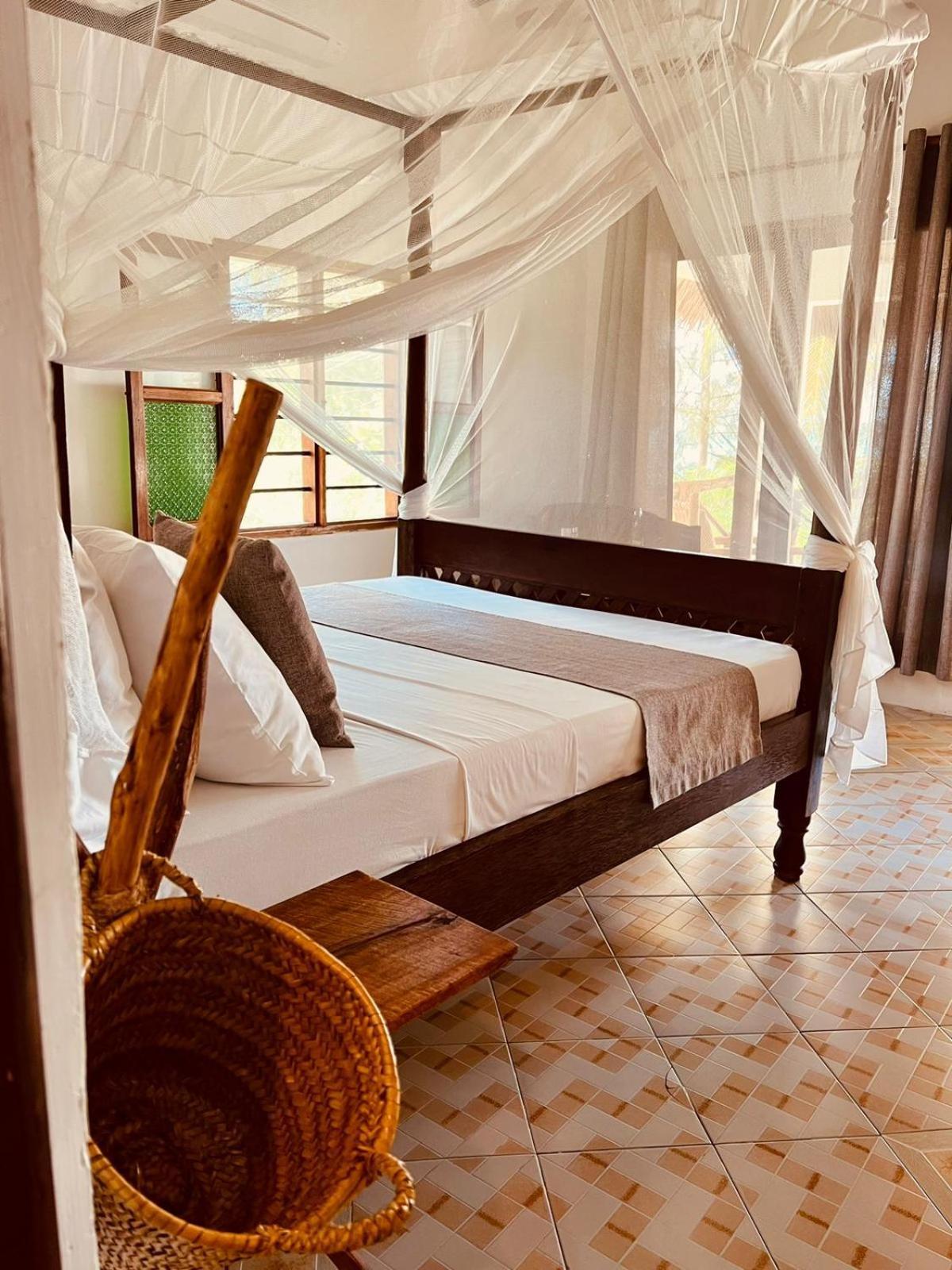 Helwas Zanzibar Beach Hotel Bwejuu Eksteriør bilde